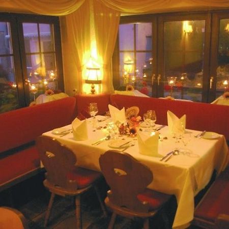 Zum Treuen Bartel Hotel Markgroningen Ngoại thất bức ảnh